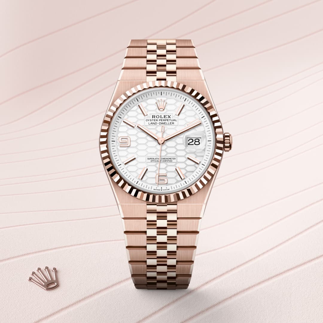 Rolex Land-Dweller 40 Oyster, 40 mm, Everose gold M127335-0001