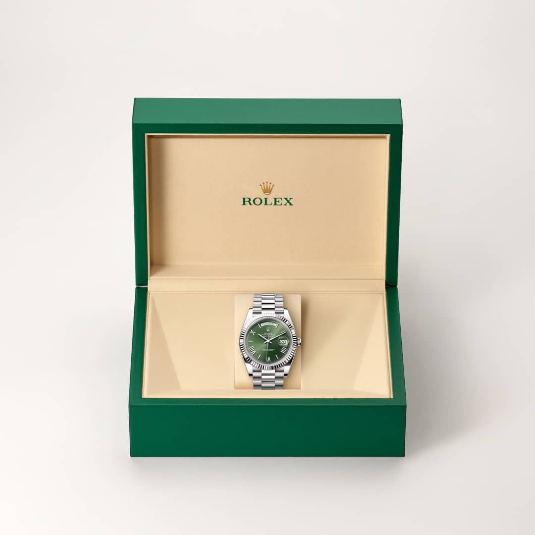 Rolex Day-Date 40 Oyster, 40 mm, white gold M228239-0033